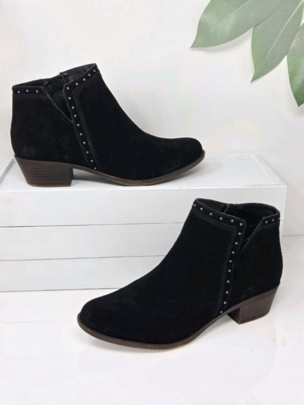Lucky Brand Womens 8 Benna Black Suede Studded Ankle Booties Western Boho Boots